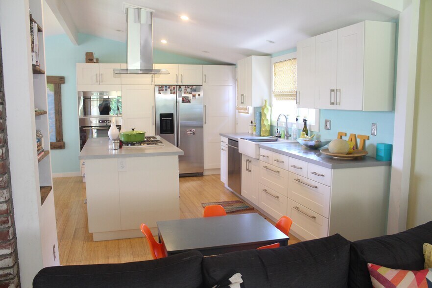 Building Photo - 2573 Oxford Lane