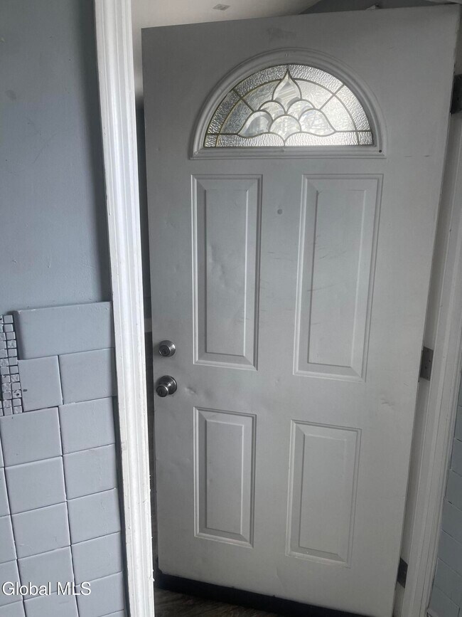 Building Photo - 2 Broadway