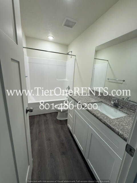 Building Photo - NO DEPOSIT option available for qualified renters with Obligo