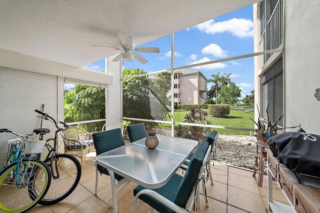 Building Photo - 353 S US Hwy 1