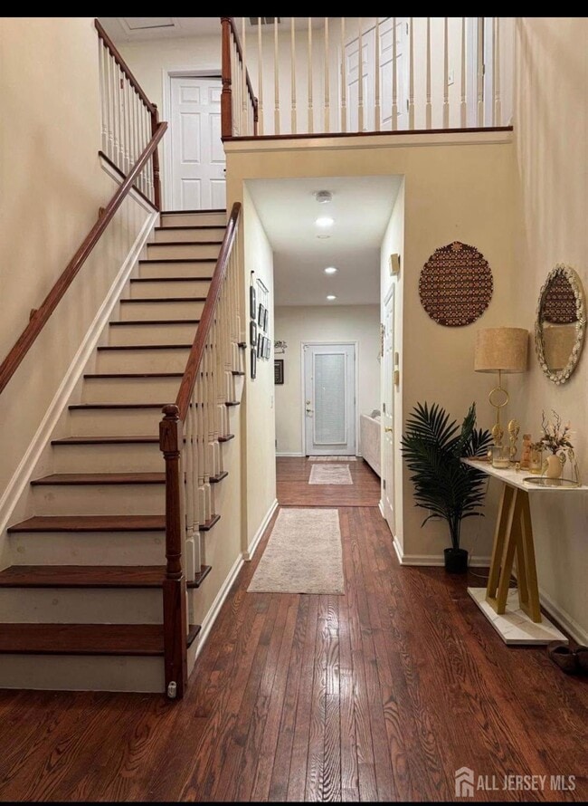 Building Photo - 5 Gunther Loop