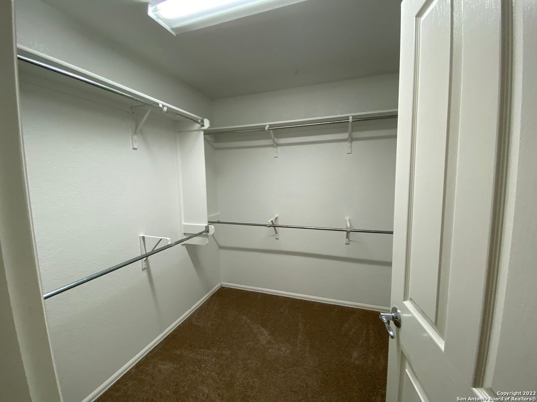 Building Photo - 3708 Greenridge