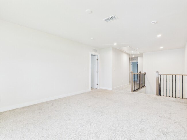 Building Photo - 730 Autumn Sage Dr