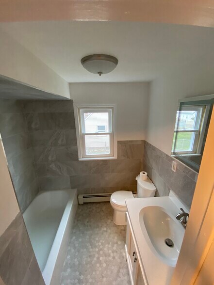 Building Photo - 69 S Harrison Ave