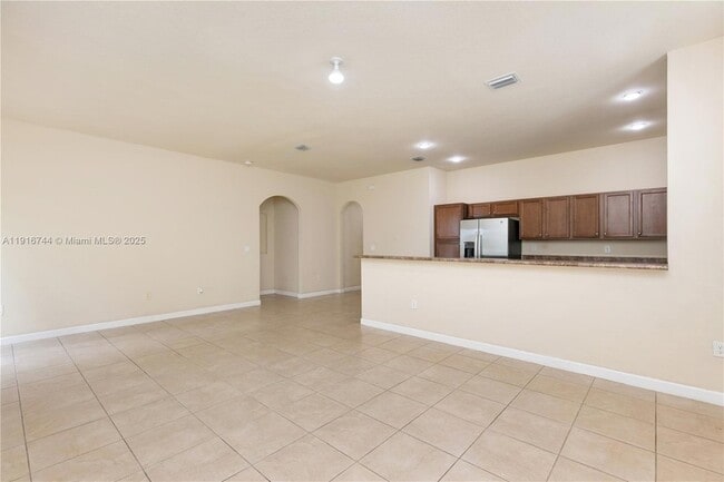 Building Photo - 9036 SW 170th Pl