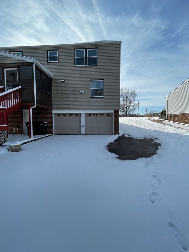 Building Photo - 120 Scottsdale Dr