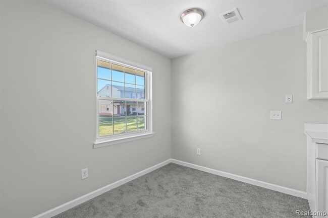 Building Photo - 162 Princeton Dr