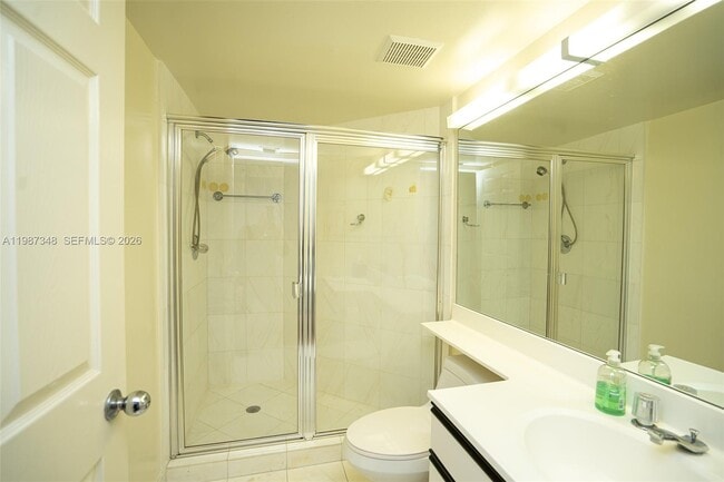 Building Photo - 3530 Mystic Pointe Dr