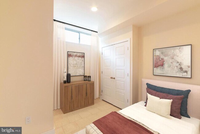 Primary Photo - 1775 Frankford Ave