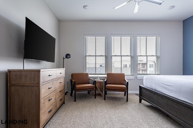 Building Photo - 301 Passage Way