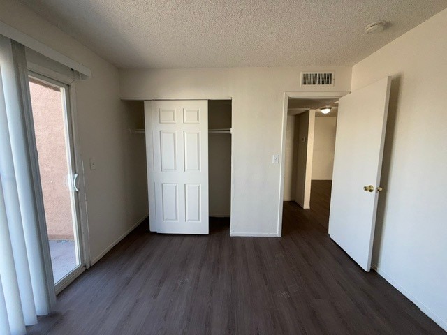 Building Photo - 5216 Redberry St