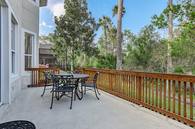 Building Photo - 140 Oceans Edge Dr
