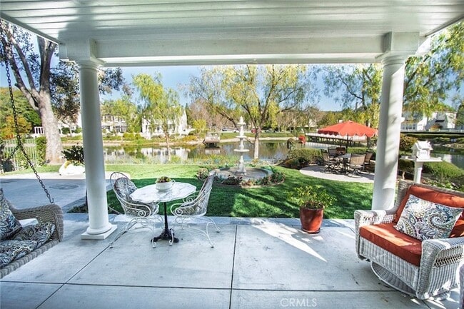 Building Photo - 27016 Island Rd