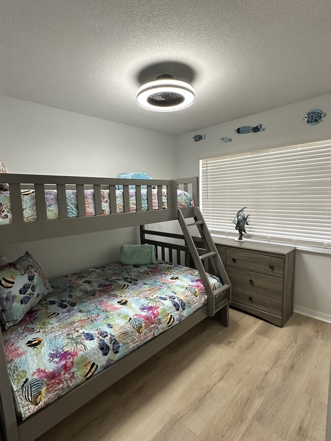 Building Photo - 12174 Terkelsen Ave