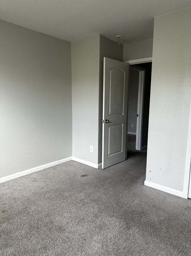 Building Photo - 1460 Cypress Loop