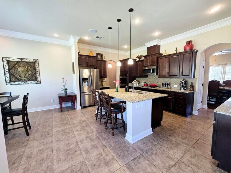 Building Photo - 18258 River Landing Dr