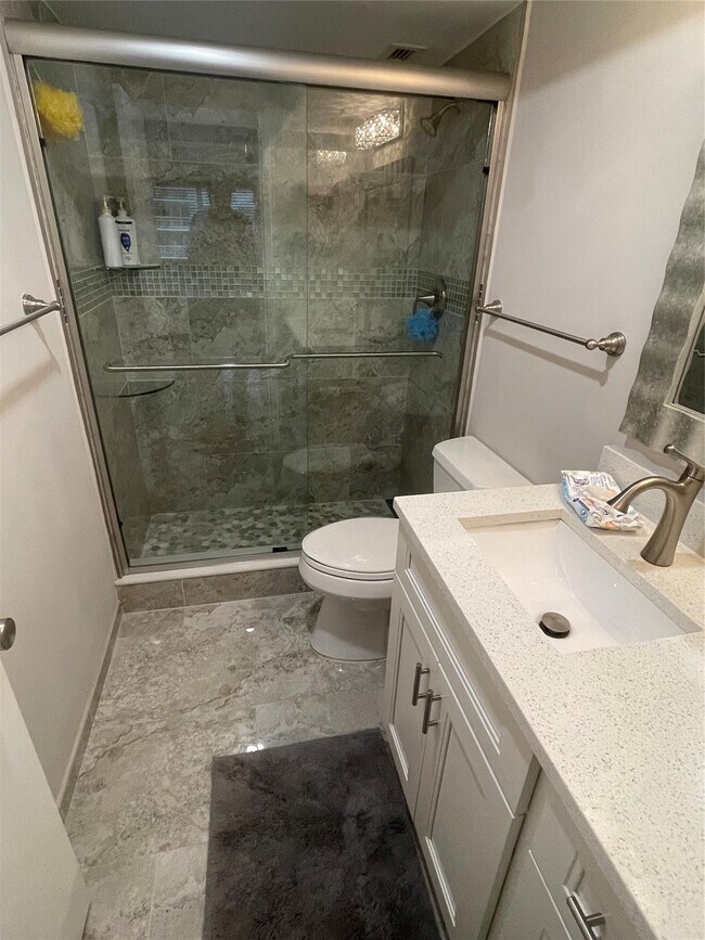 Building Photo - 133 N Pompano Beach Blvd