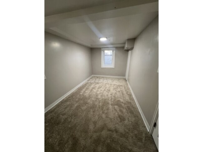 Building Photo - SECTION 8 WELCOME!! Three bedroom two bath...