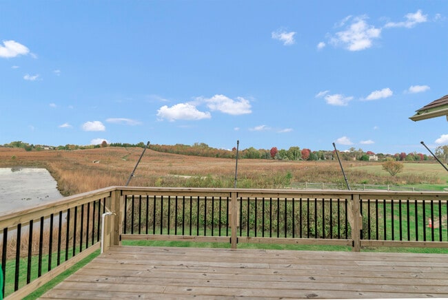 Building Photo - 2660 Harnish Dr