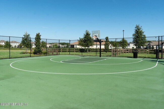 Building Photo - 2077 Amberly Dr