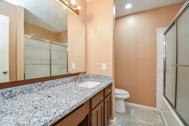 Building Photo - 12011 Monument Valley Dr