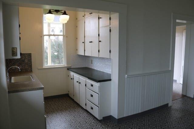 Building Photo - 14th &amp; B