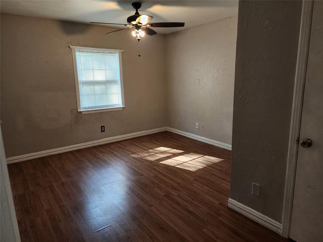 Building Photo - 808 Howell Dr