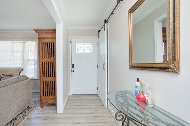 Building Photo - Discover this beautifully updated full brick single-family home in the heart of the historic Wesl...