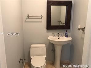 Building Photo - 302 NE 8th Ave