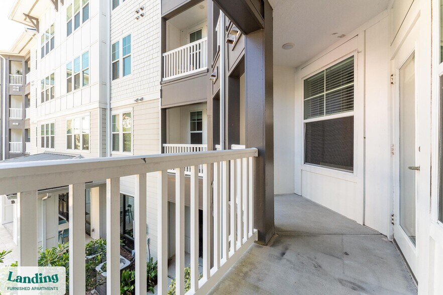 Building Photo - 655 W Marina Cove Dr