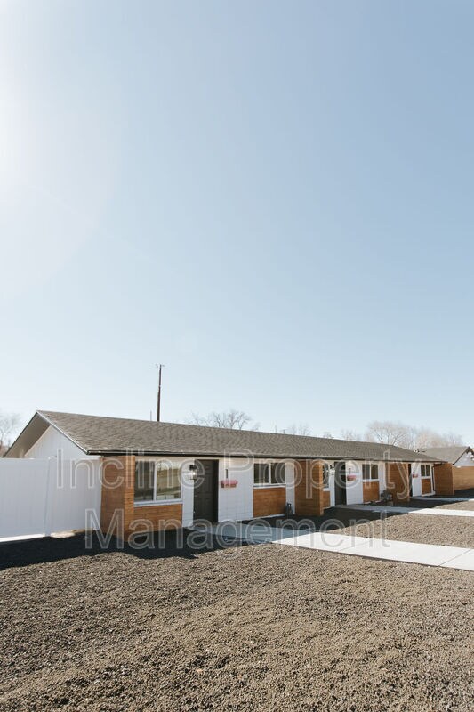 Building Photo - 425 S 600 W
