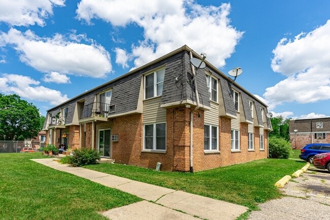 Building Photo - 3111 Jacqueline Dr