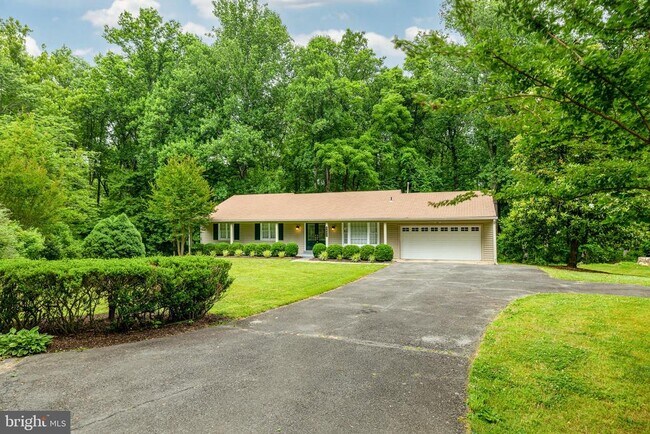 Primary Photo - 9622 Cinnamon Creek Dr