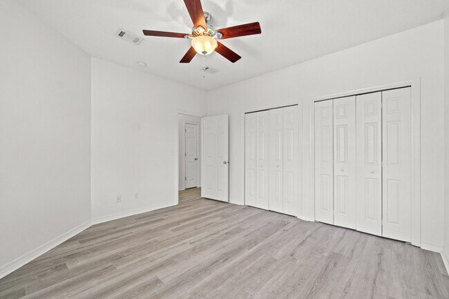 Building Photo - 47 White Heron Dr