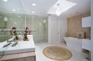 Building Photo - 17301 Biscayne Blvd