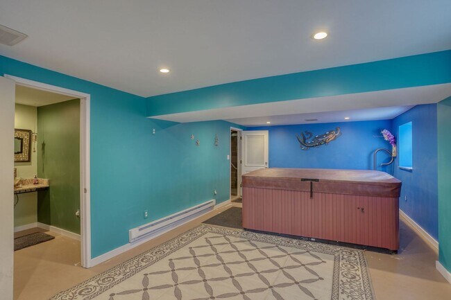 Building Photo - Just What You Have Been Looking For a Single Family Ranch in a Quaint Country Setting