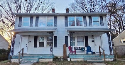 Building Photo - 1404-1406 Berry Street