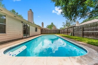 Building Photo - 31131 Perlican Dr