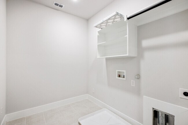 Building Photo - 4502 Smokey Quartz Ln