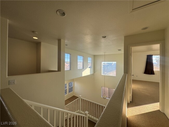 Building Photo - 1703 Paradise Reef Ave