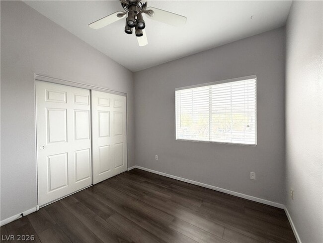 Building Photo - 401 Pine Haven St