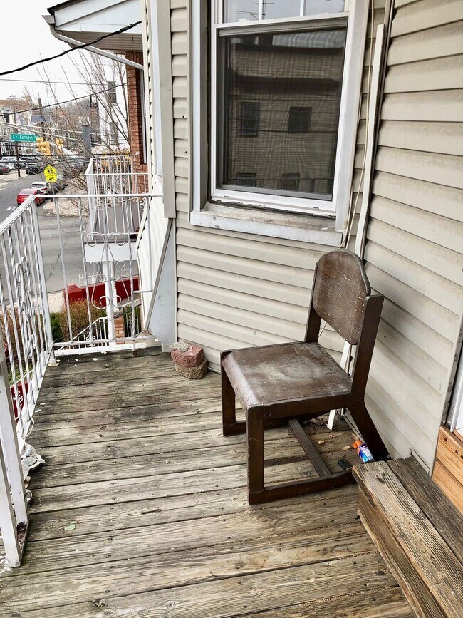 Building Photo - 172 Virginia Ave