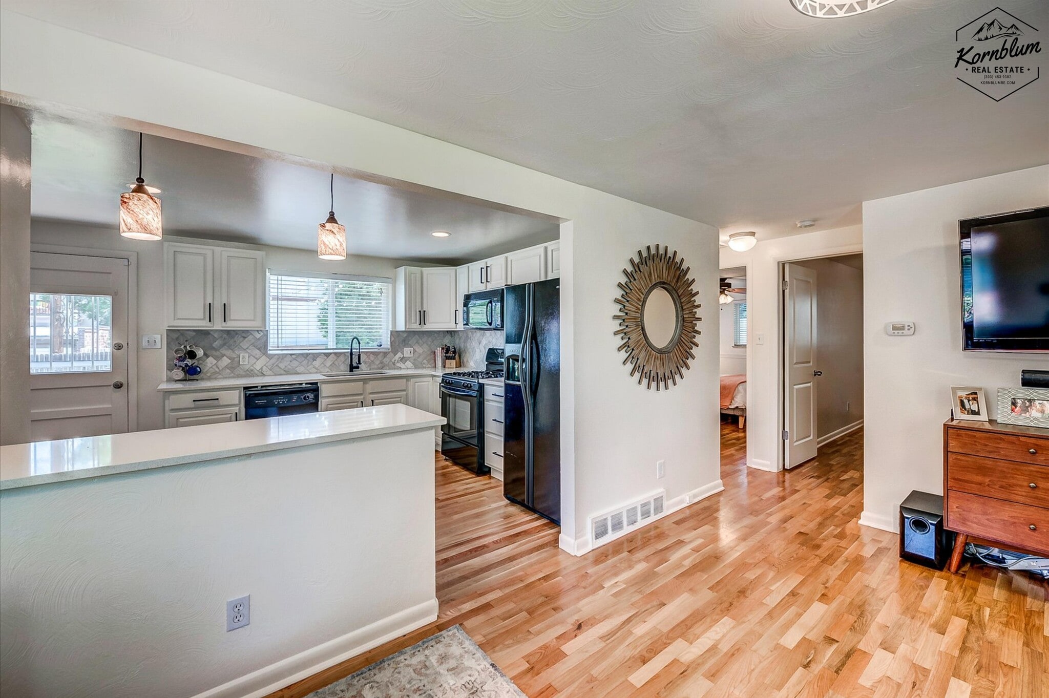 Building Photo - 2246 N Franklin St