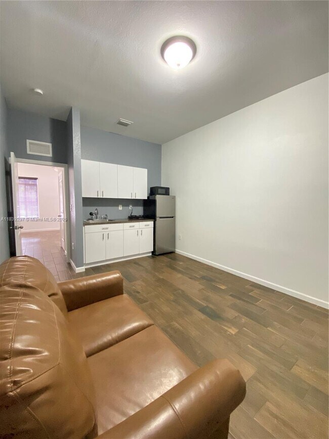 Building Photo - 27523 SW 139th Pl