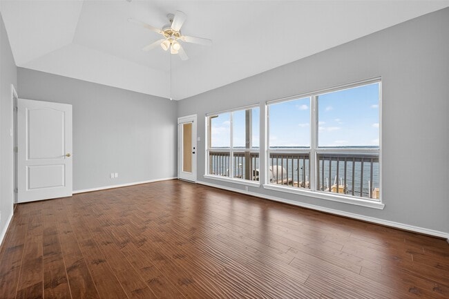 Building Photo - 16 Regency Pt