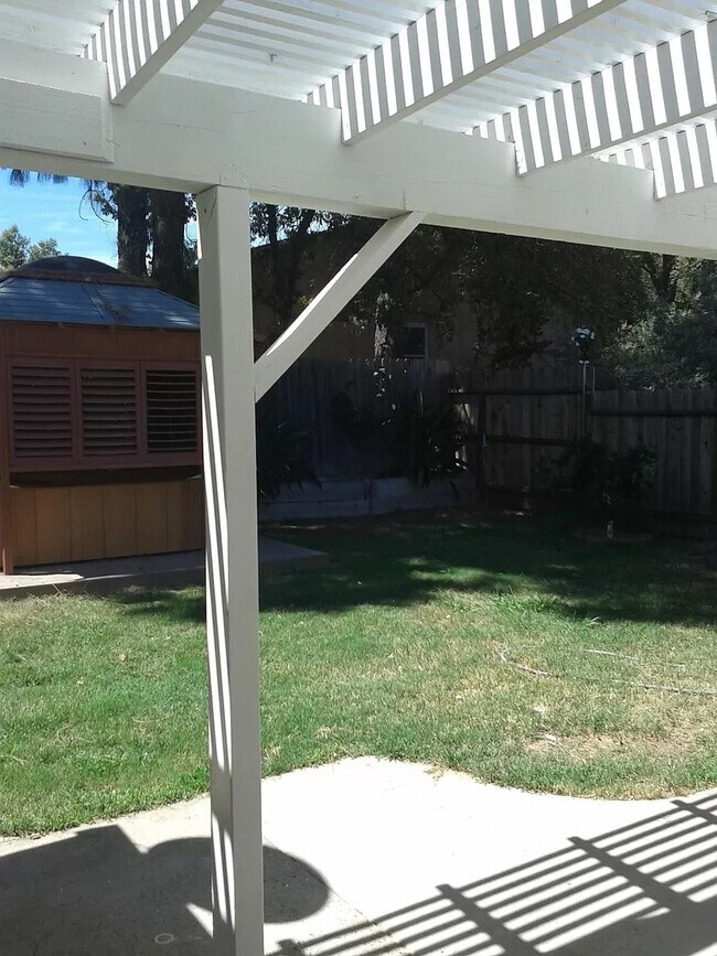 Building Photo - 6409 Bay Hill Way