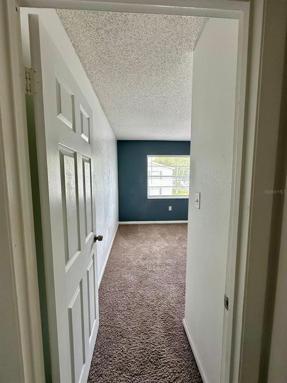 Building Photo - 2519 N Alafaya Trail