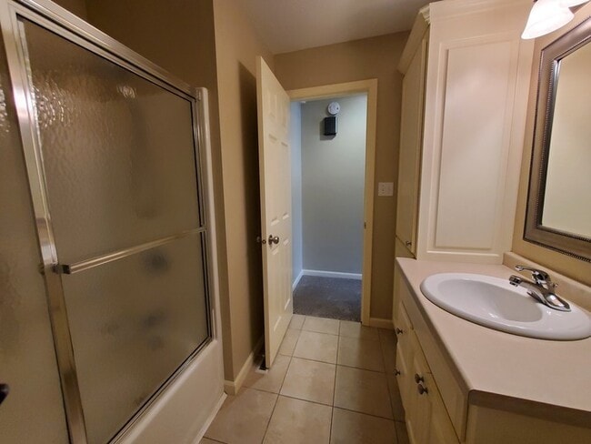 Building Photo - 2336 Keystone Ct