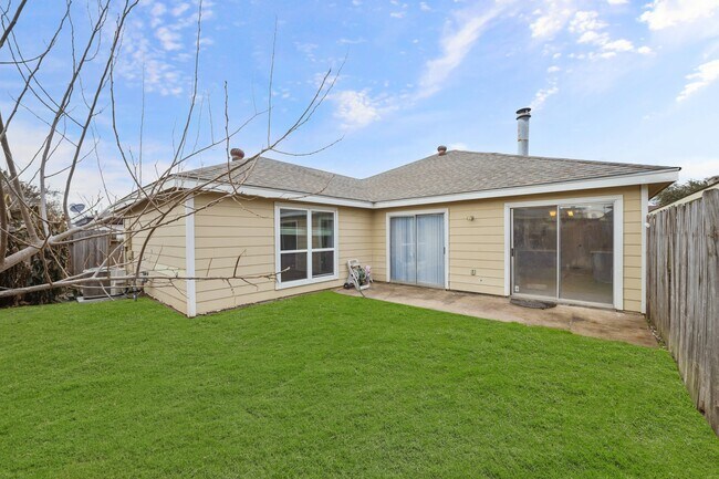 Building Photo - 6214 Gladewell Dr