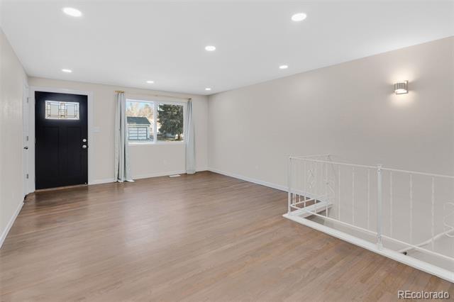 Building Photo - 3919 Tennyson Ave